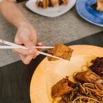 table manners in japan